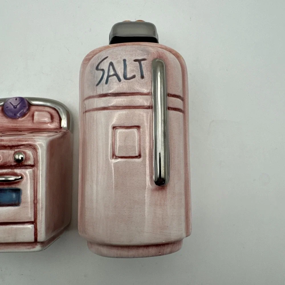 RUSS Jerry Berta Diner Collection Salt And Pepper Shakers New In‎ Box